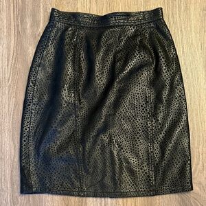 Vintage Banana Republic Black Textured leather  Pencil Skirt